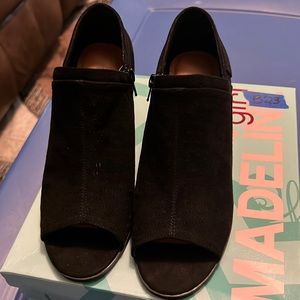 Women’s Madeline Girl Wrenn Heels USED ONCE STILL IN BOX